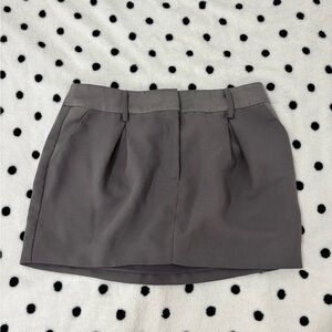 Forever 21 Gray Pleated Skirt